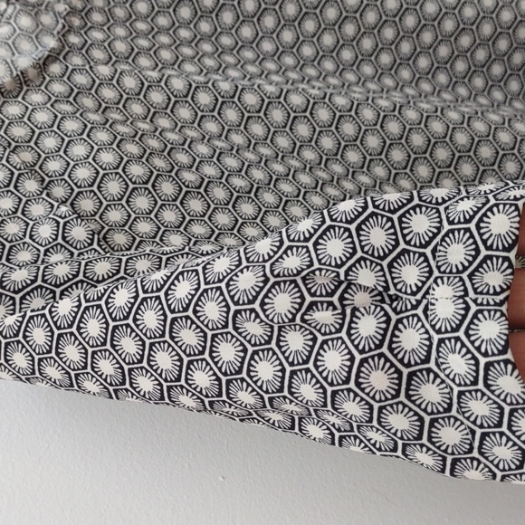 FOREVER 21 TOP - Picture 10 of 10